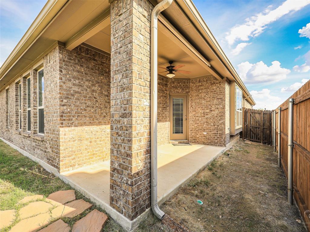 The Shores At Hidden Cove Phas - Residential Lease