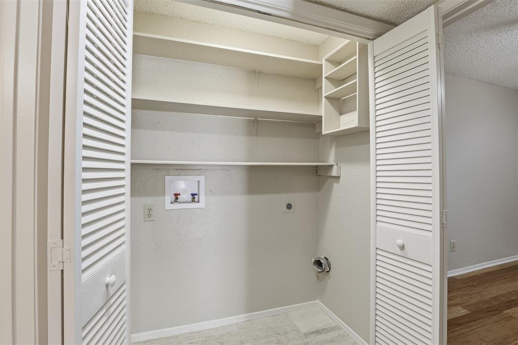 Millwood Creek Condos Ph 01 04 - Residential