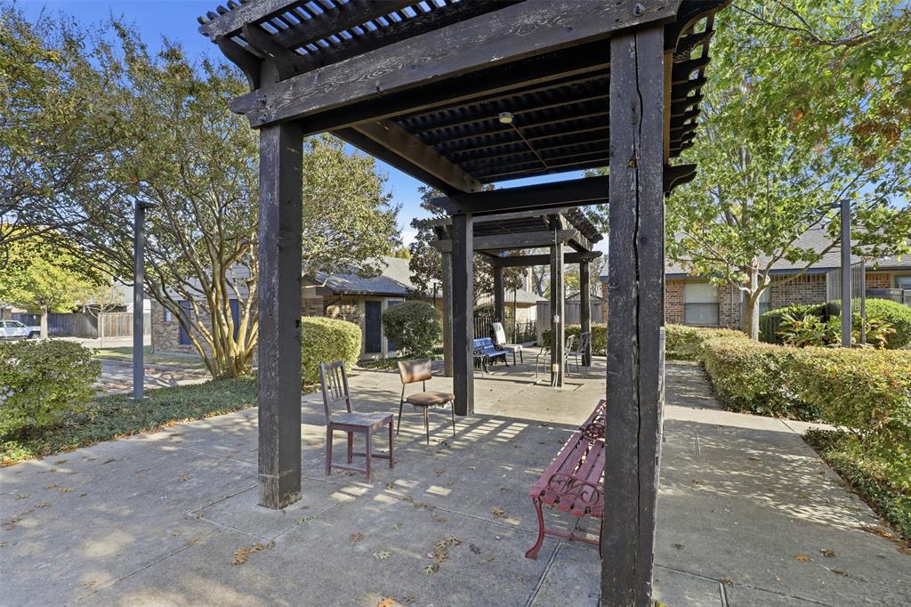 Millwood Creek Condos Ph 01 04 - Residential