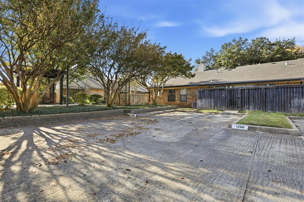 Millwood Creek Condos Ph 01 04 - Residential