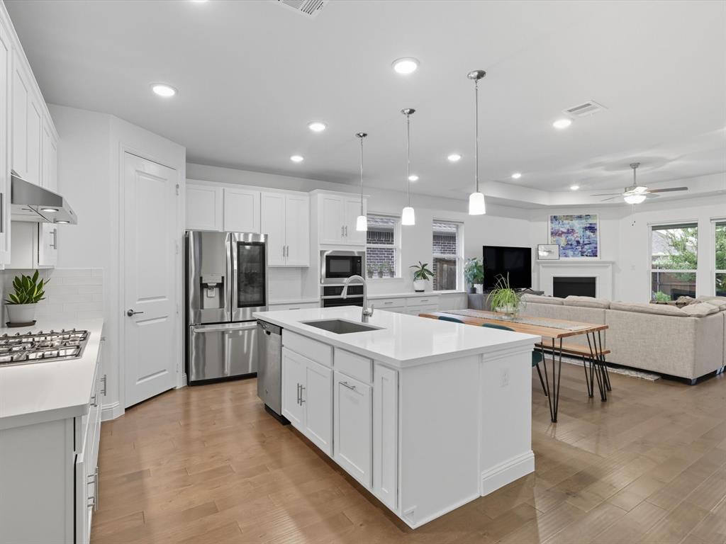 2504 Triton Drive