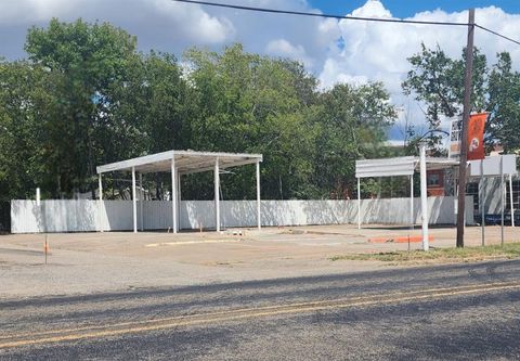301 E MAIN Street Honey Grove TX 75446
