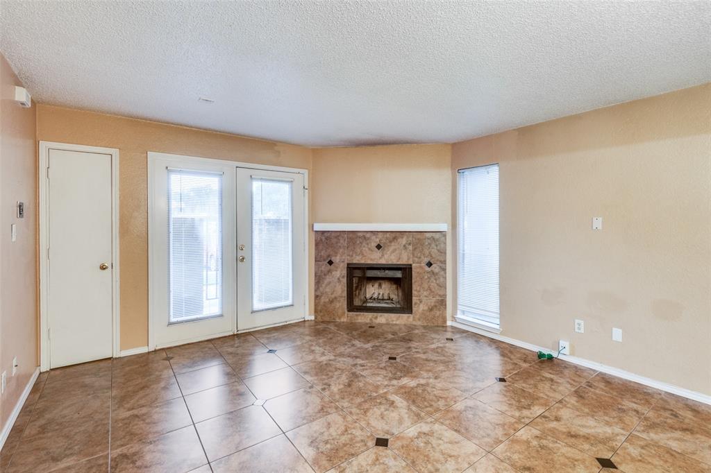 Arlington Oaks Condo - Residential Lease
