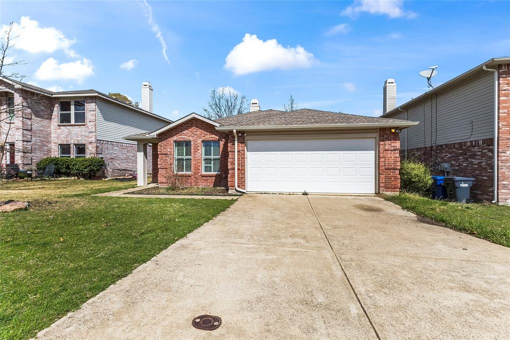 2520 Lake Meadow Drive