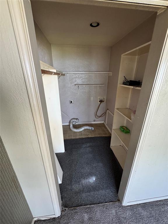 Los Nogales Condo - Residential