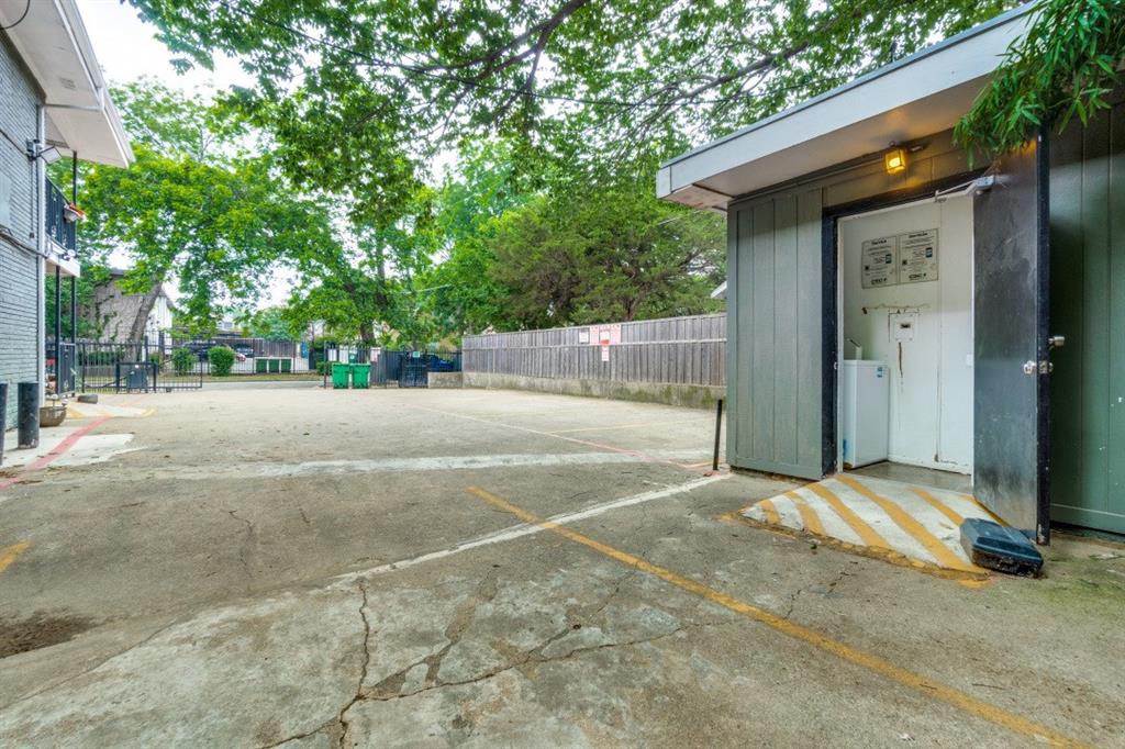 Munger Place - Residential Lease