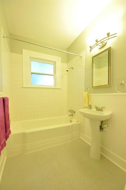 Oak Cliff Annex - Residential Lease