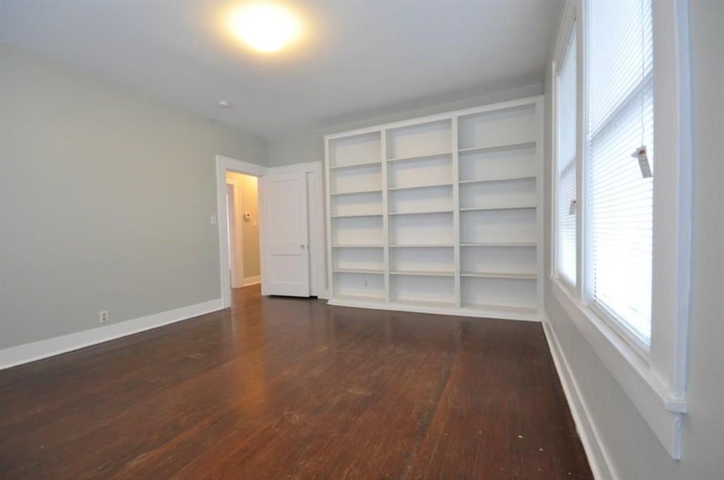 Oak Cliff Annex - Residential Lease