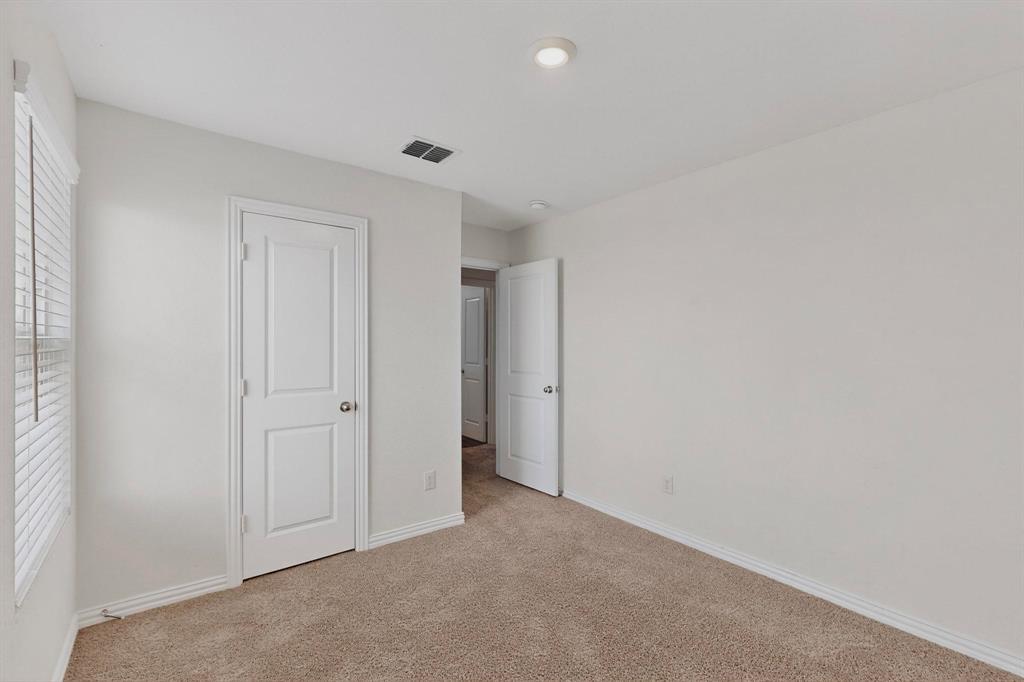 Villas Prairie Crk - Residential