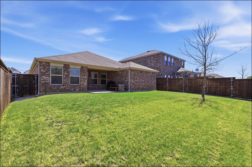 Hillstone Pointe Wes - Residential