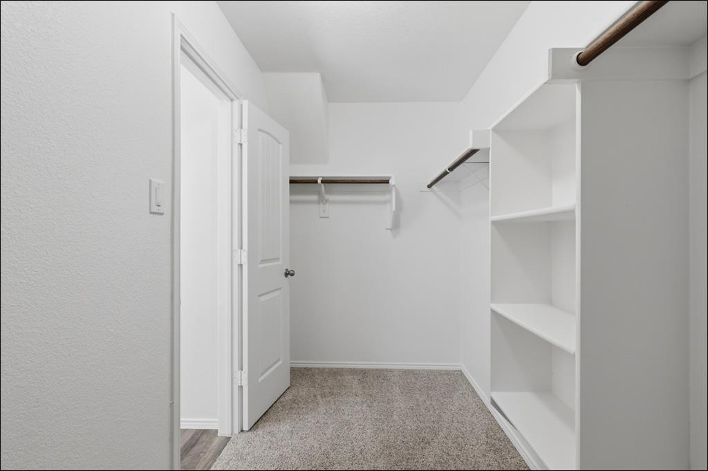 Hillstone Pointe Wes - Residential