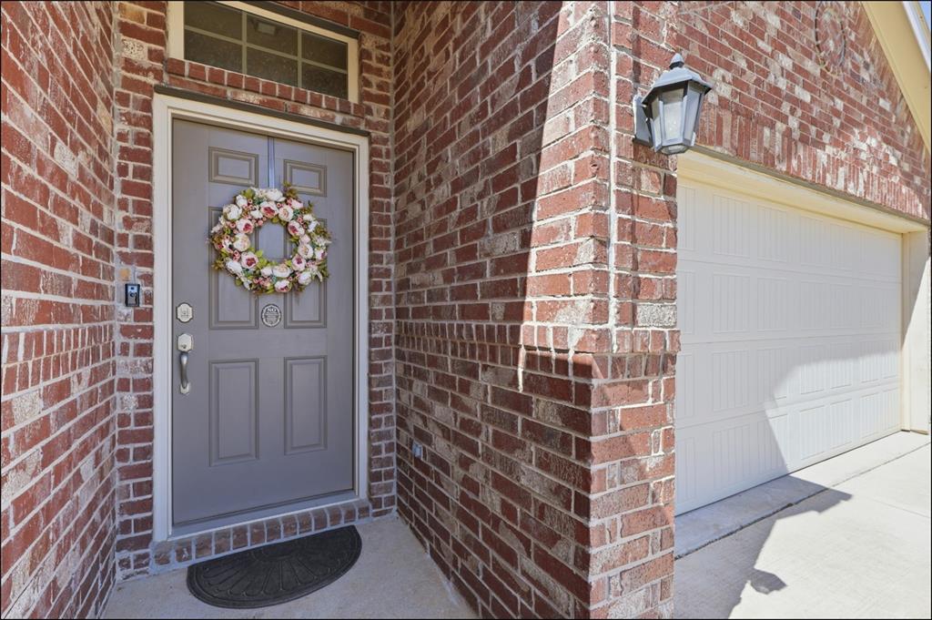 Hillstone Pointe Wes - Residential