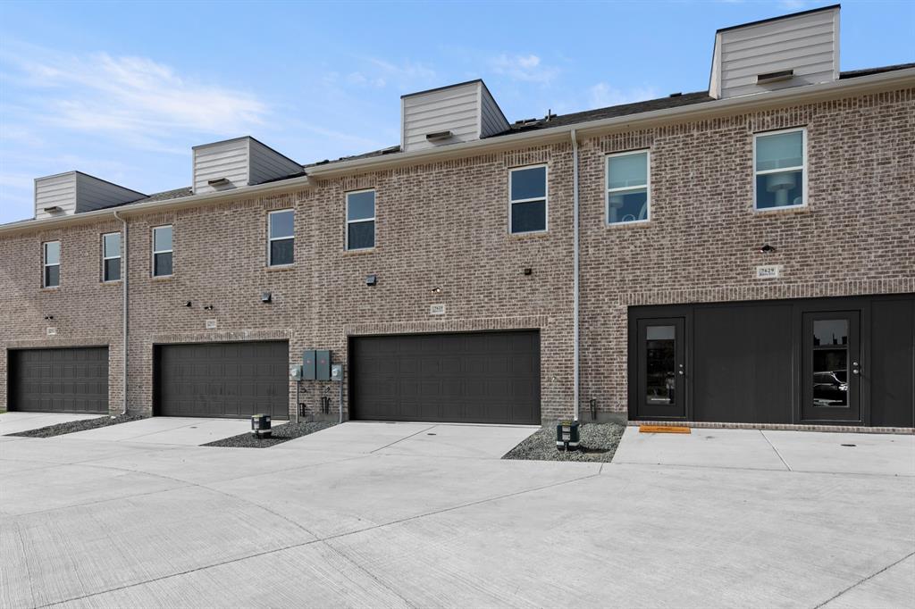 The Pointe at Capp Smith Lake - Residential