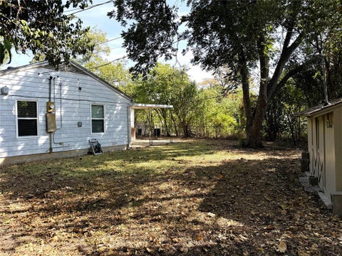 Tiny photo for 3520 Maple Avenue, Waco, TX 76707 (MLS # 21396658)