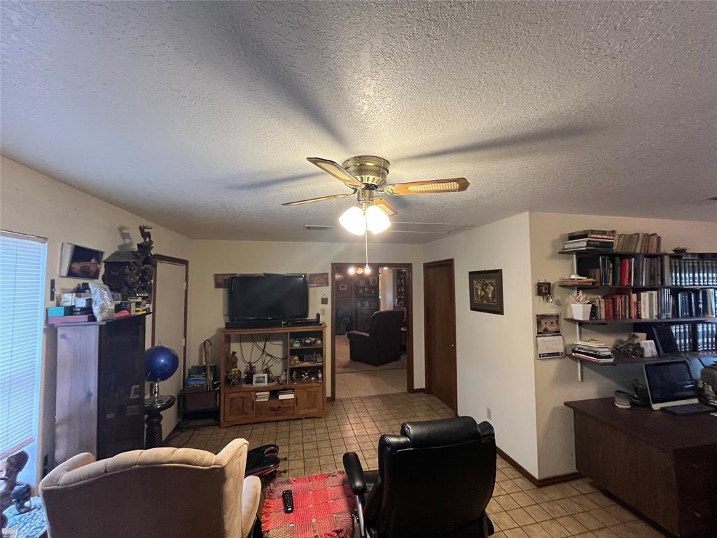 D. Dykes Ann Cox - Farm