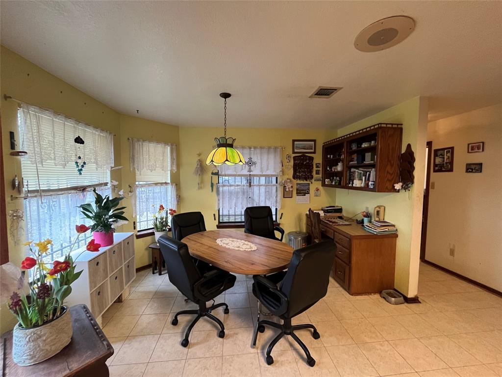 D. Dykes Ann Cox - Farm