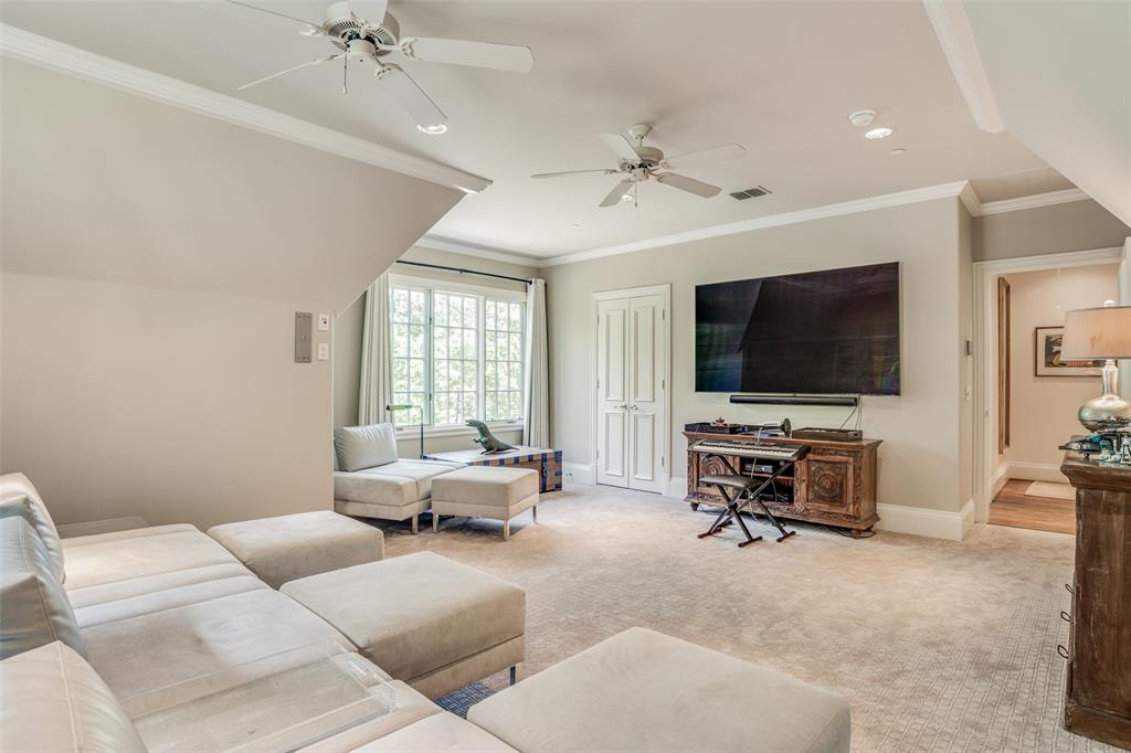 Kelsey Square - Residential