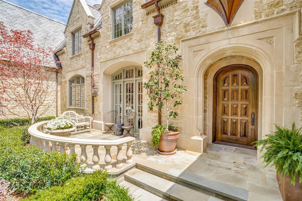 Kelsey Square - Residential