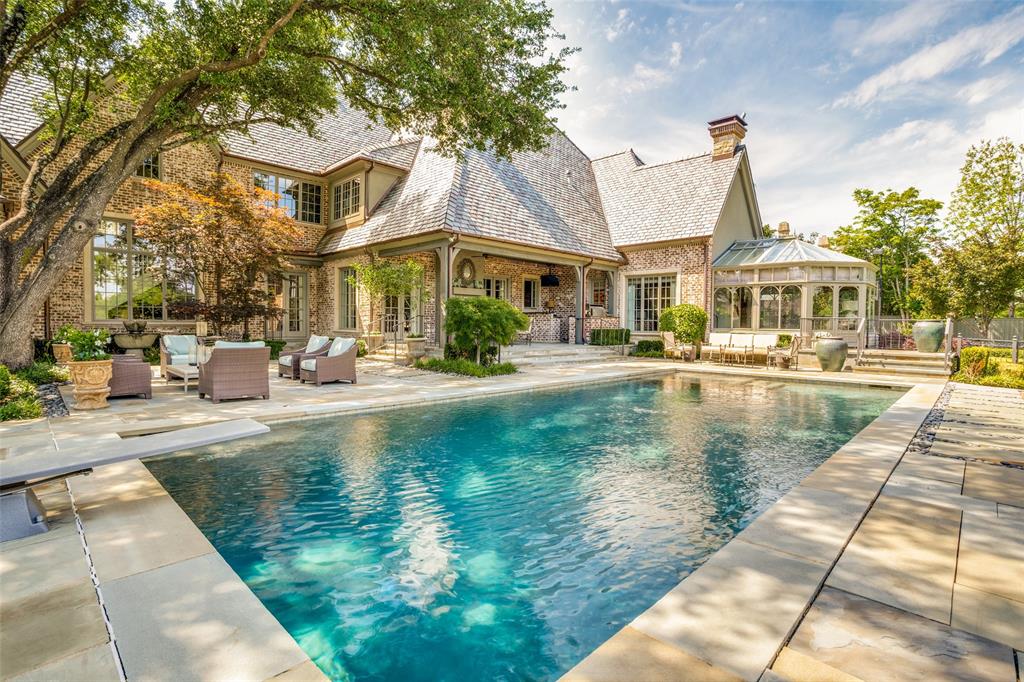 Kelsey Square - Residential