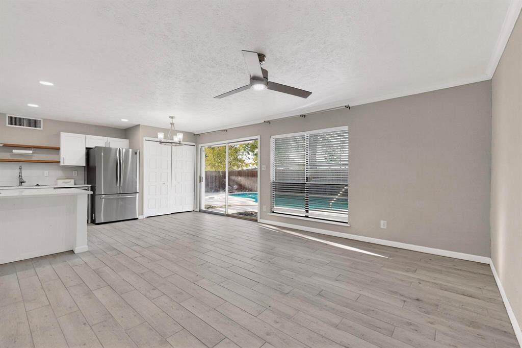 Kenwood Heights 02 - Residential