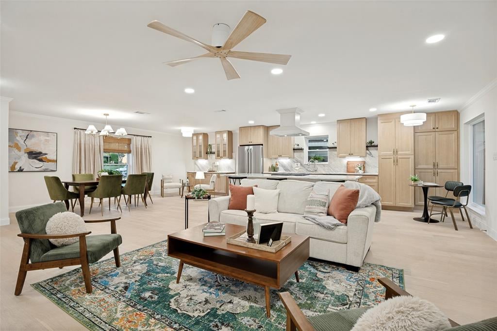 407 Valley Cove Drive