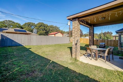 A home in Azle