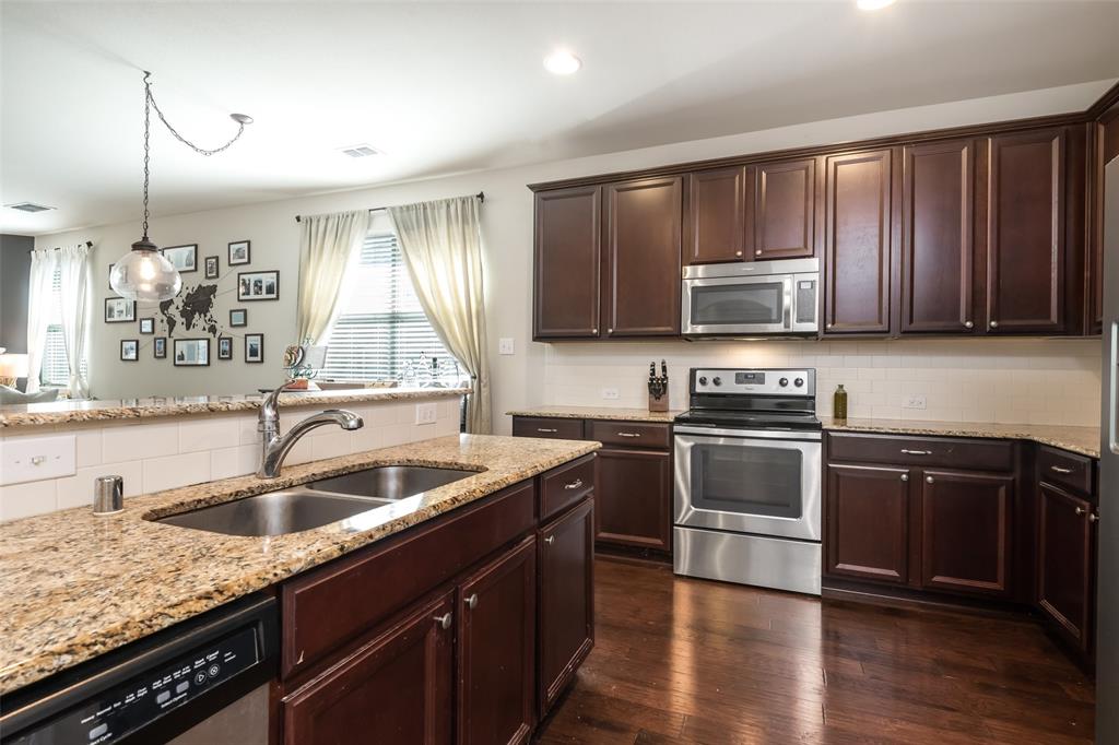 Sunset Pointe Ph Eight - Residential