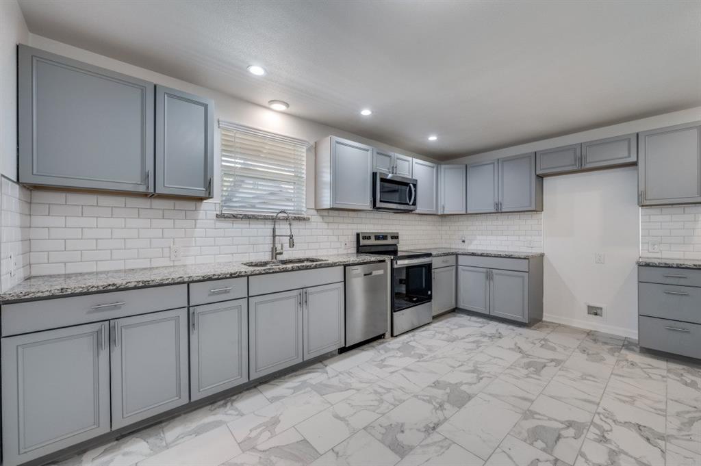 Westwood 02 - Residential