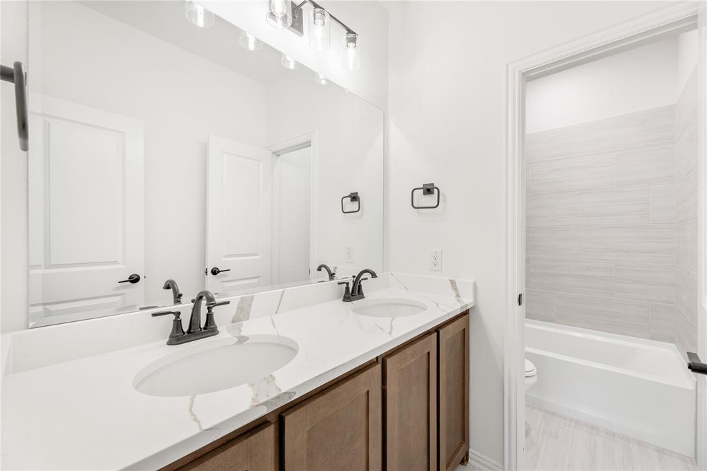 West Crossing - Residential