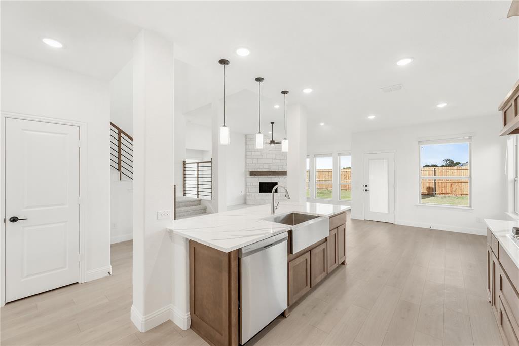 West Crossing - Residential