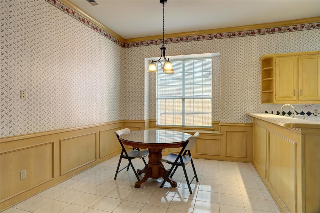 Reflections Of Old Shepard Place - Residential