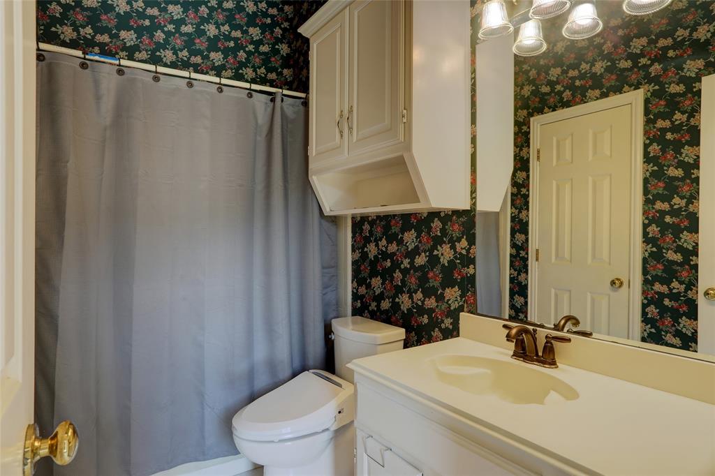 Reflections Of Old Shepard Place - Residential