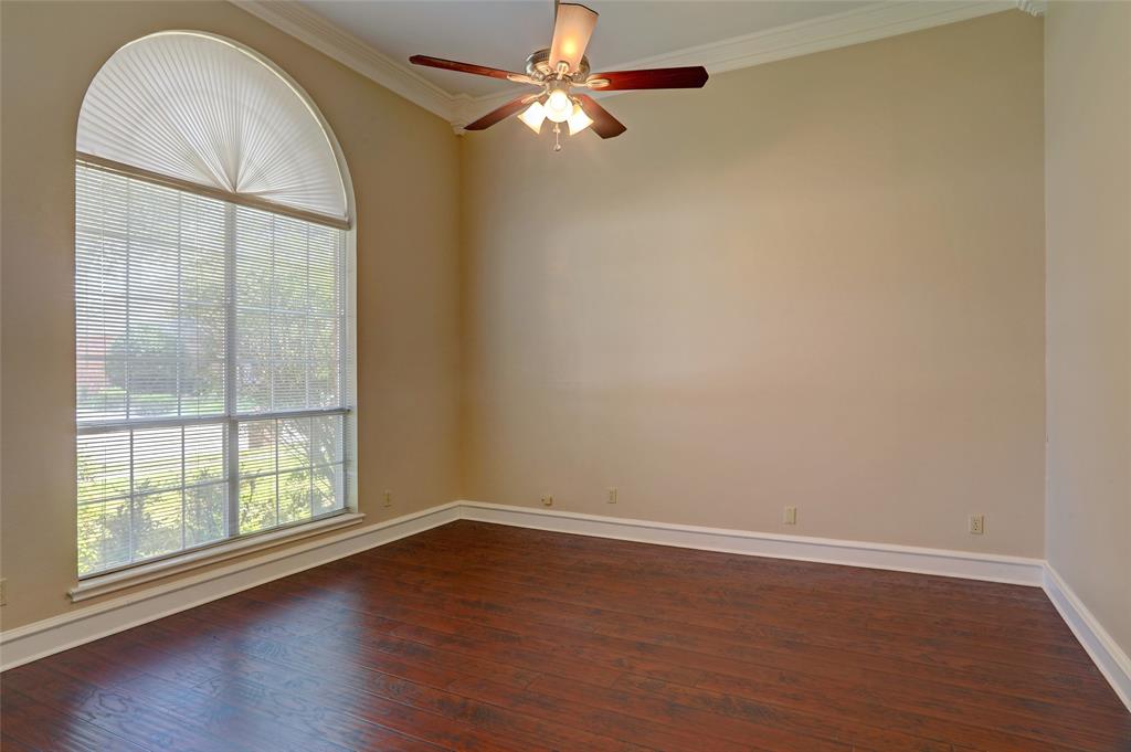 Reflections Of Old Shepard Place - Residential