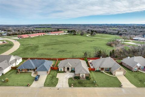 A home in Pottsboro