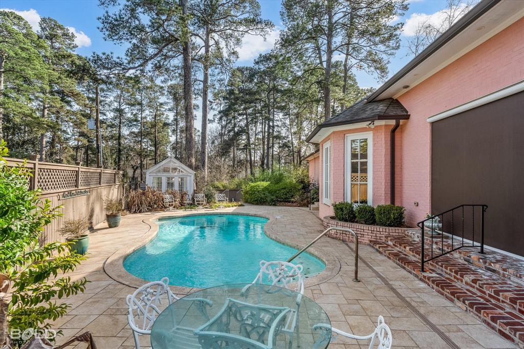 Land Othe Leal Pt - Residential