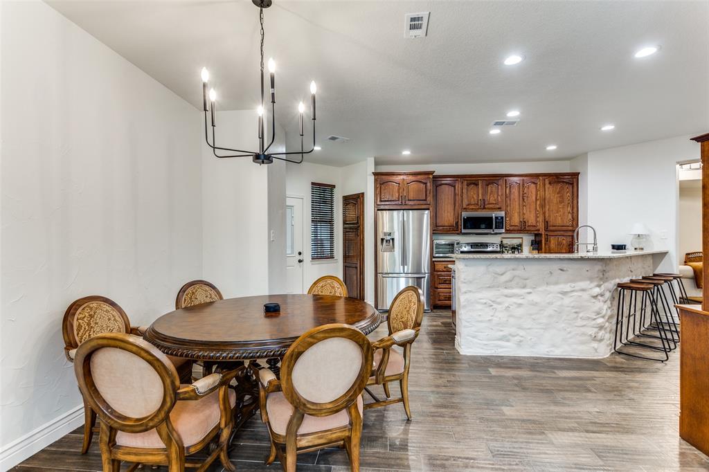 101 Oakwood Drive
