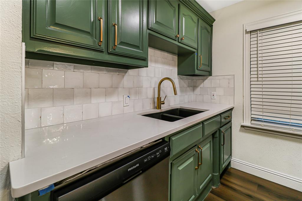 Bluebonnet Hills - Residential Lease