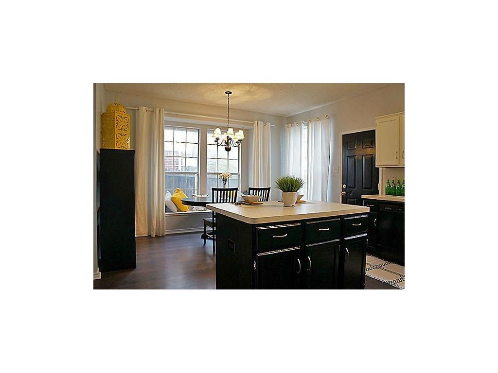 Ruisseau Place #2b - Residential