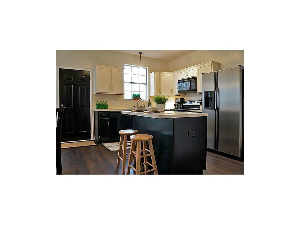 Ruisseau Place #2b - Residential