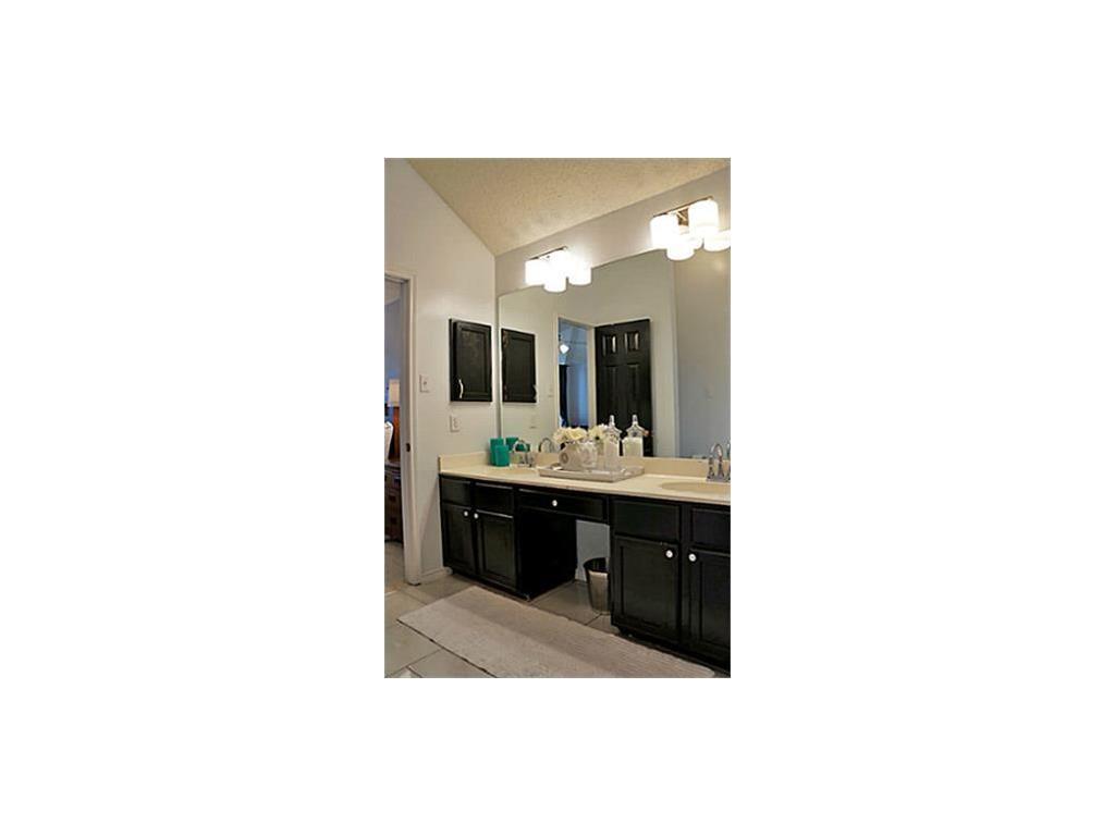 Ruisseau Place #2b - Residential