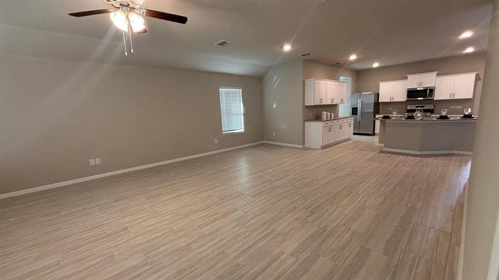 9465 MINT HILL Drive