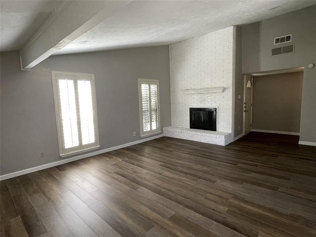 1617 Shreveport Trail