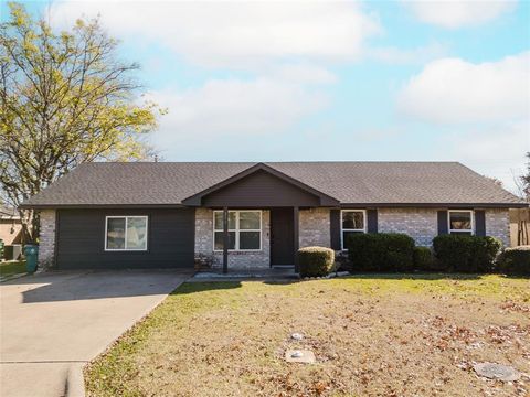 A home in Waxahachie