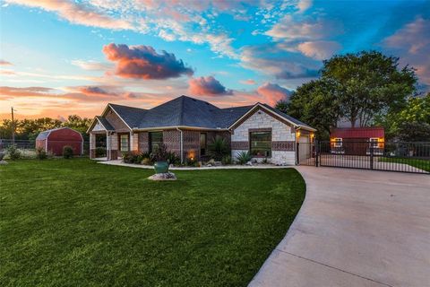 A home in Red Oak