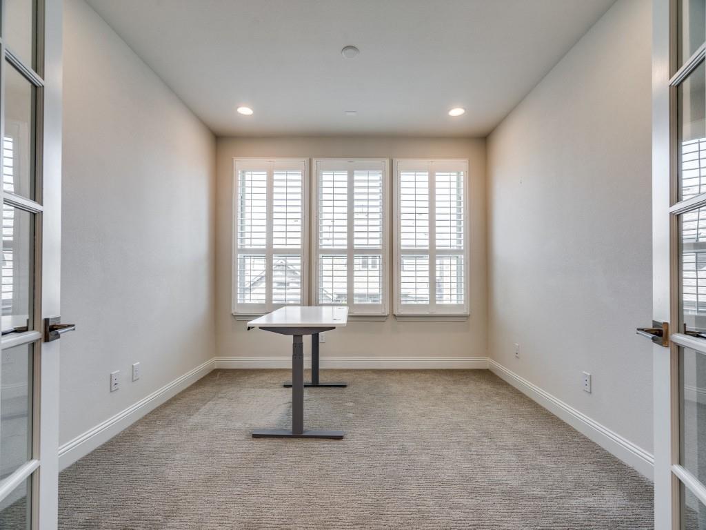 MONTGOMERY RIDGE PHASE I - Residential Lease