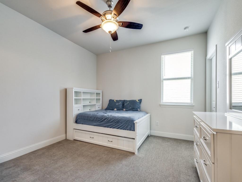 MONTGOMERY RIDGE PHASE I - Residential Lease