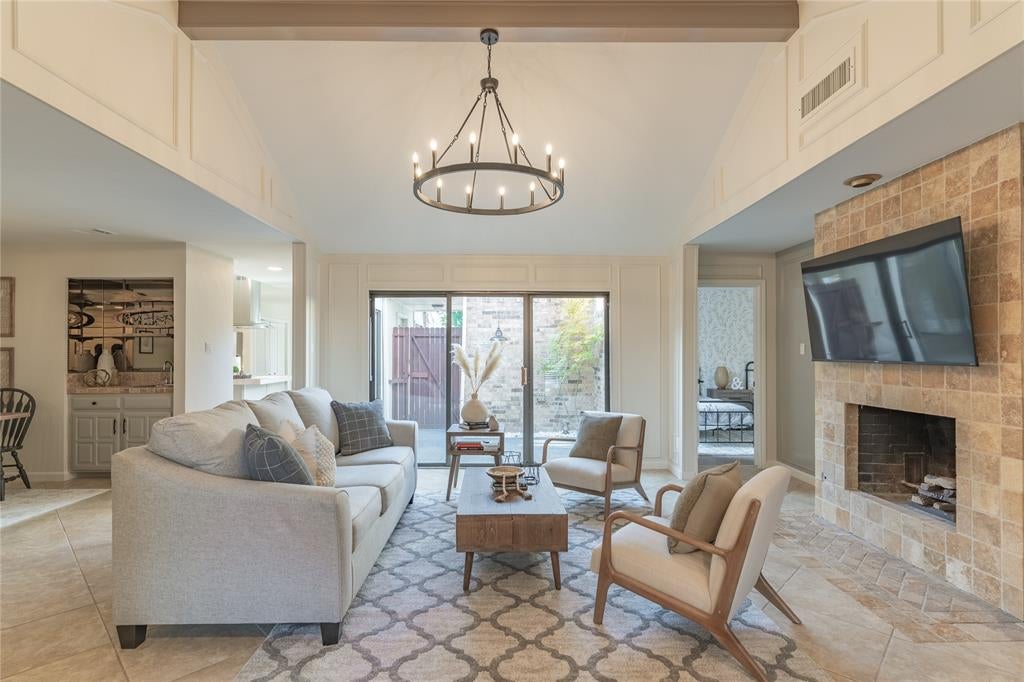 Photo of 1011 Wimbledon Lane, Plano, TX 75075 (MLS # 21398660)