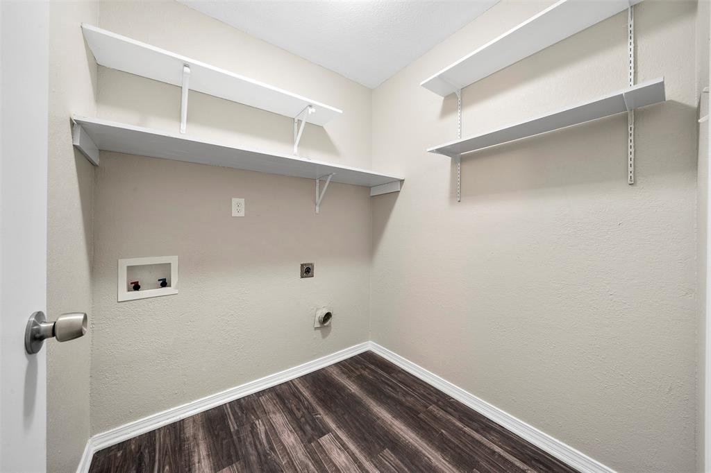 Colony 27 - Residential