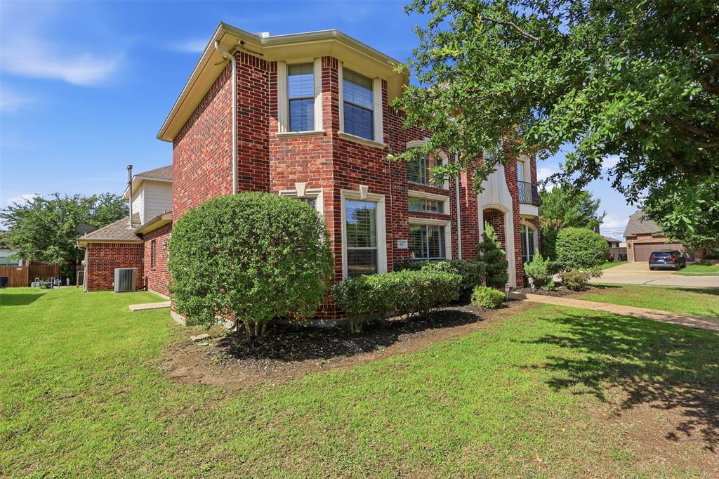 627 Seymour Drive