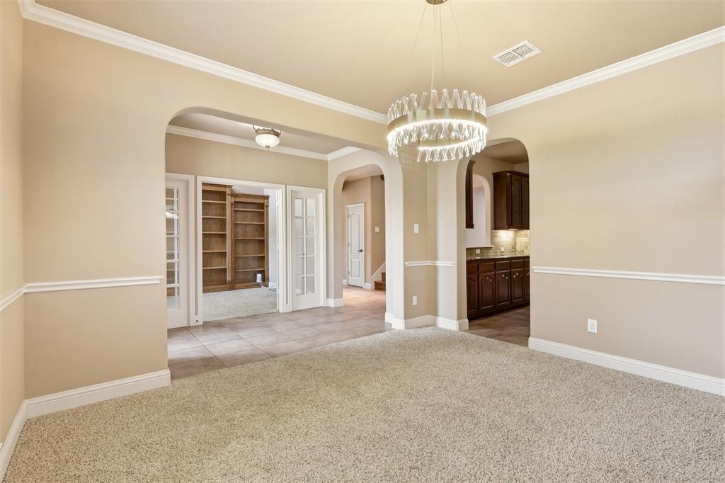 627 Seymour Drive